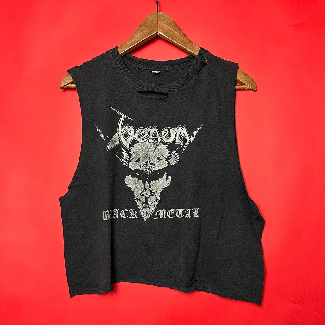 VENOM BLACK METAL CUT-OFF TEE
